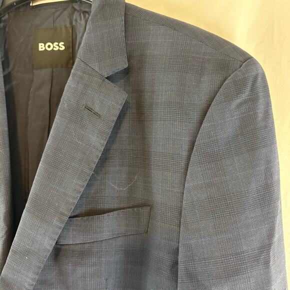 Boss Blue Two Button Suit Jacket Blazer 100% Virgin Wool Size 42R - Picture 3 of 7